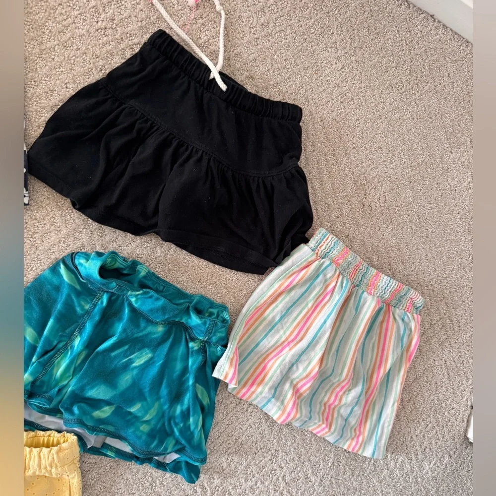 Cat & Jack, Old Navy, Nike Kids Multicolor Shorts/Skort Bundle - Picture 7 of 7